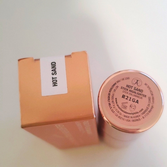 NIB Anastasia Beverly Hills ABH Stick Highlighter in Hot Sand - Picture 3 of 13